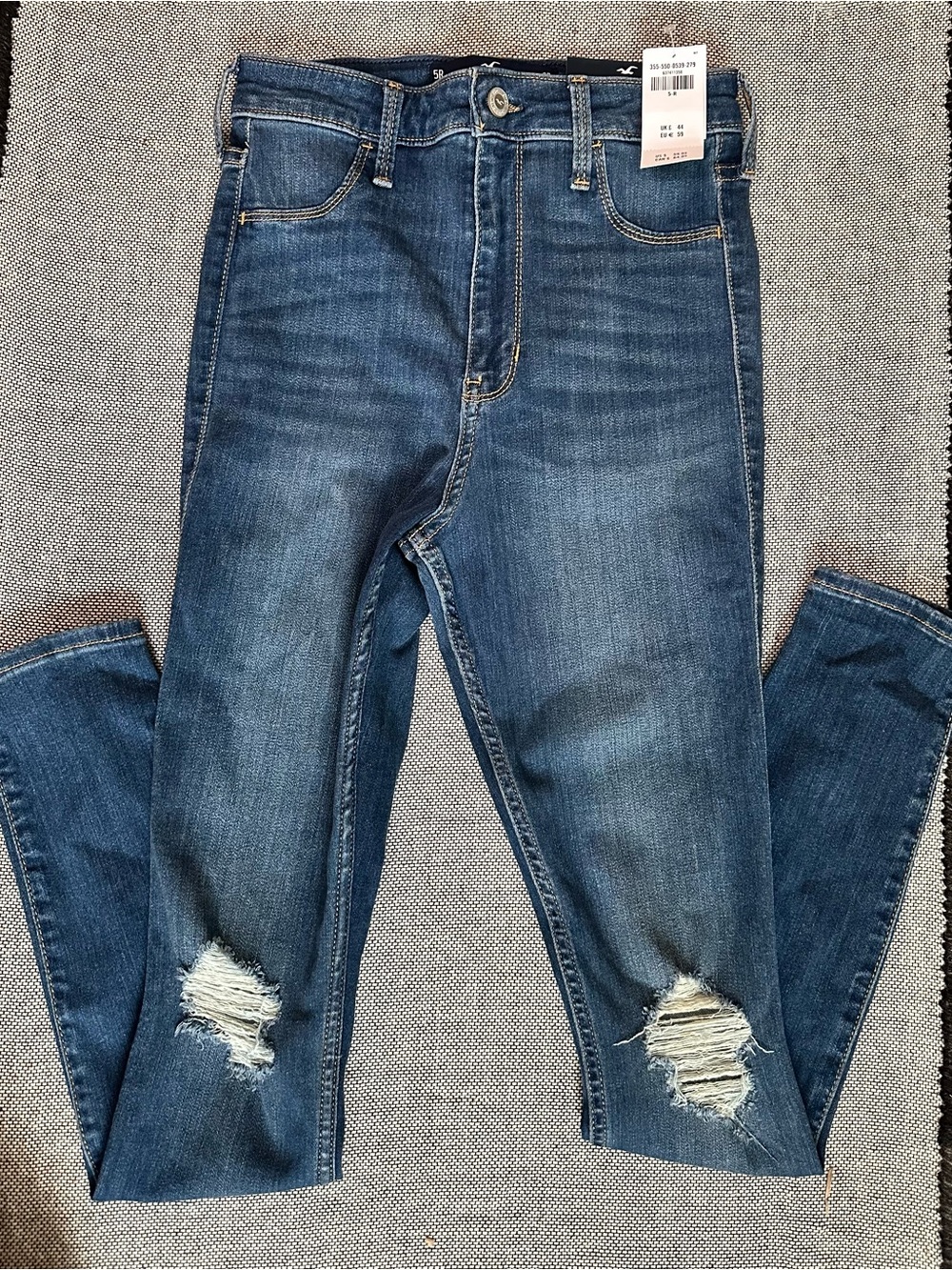 NWT Hollister Ultra High Rise Jean Leggings W27 L28 Distressed Skinny Jeans